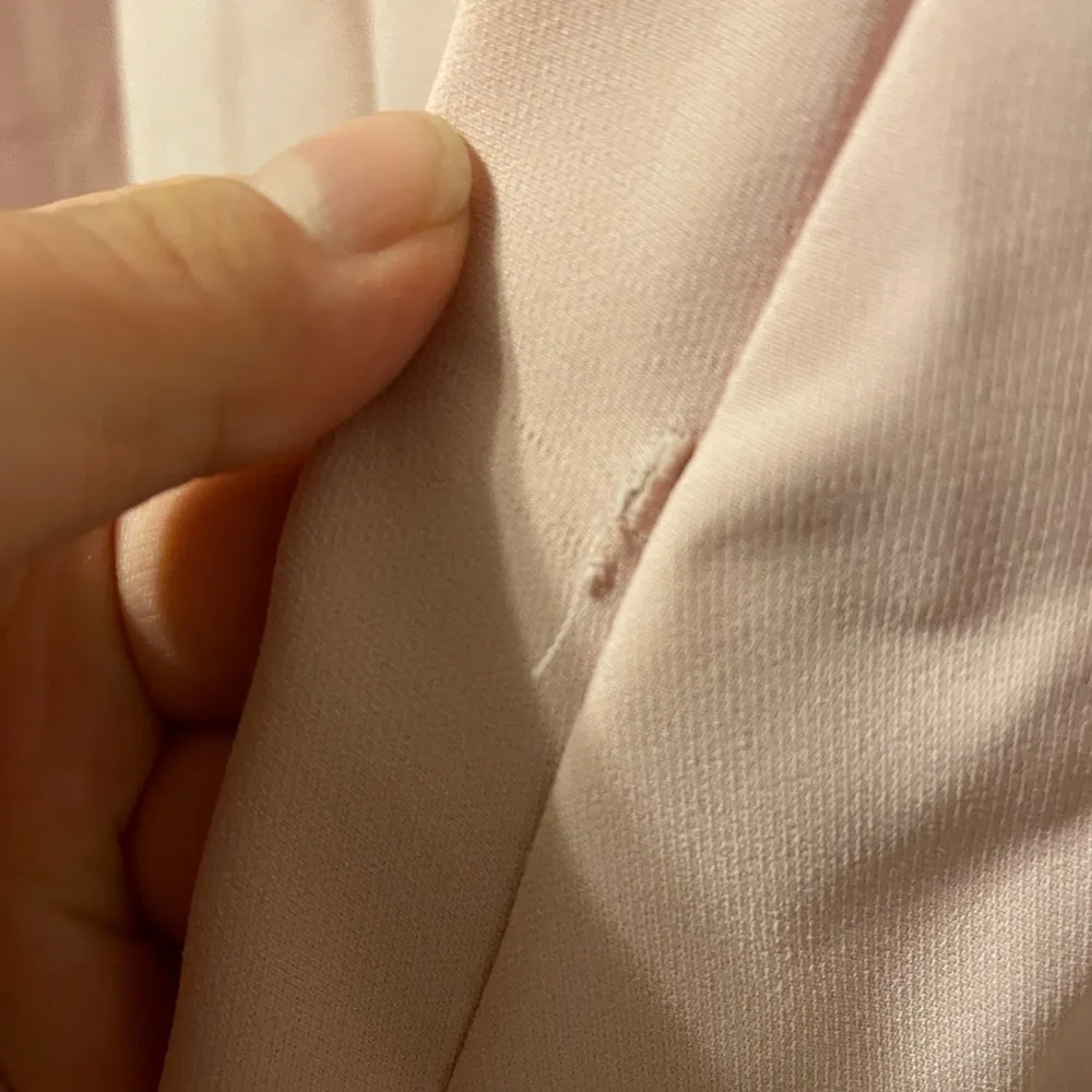 AMANDA UPRICHARD BABY PINK FLUTTER SLEEVE DRESS - Image 7