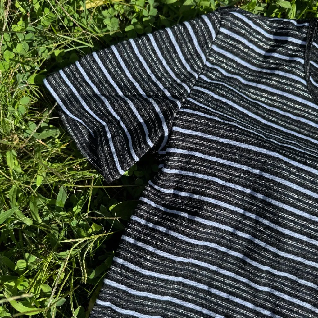 VTG 90s Whimsigoth Tee Blue - Image 2