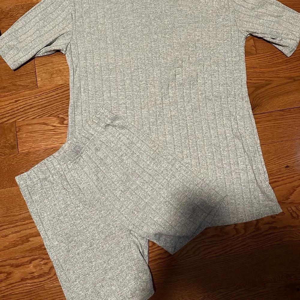 None Boutique lounge set - Image 5