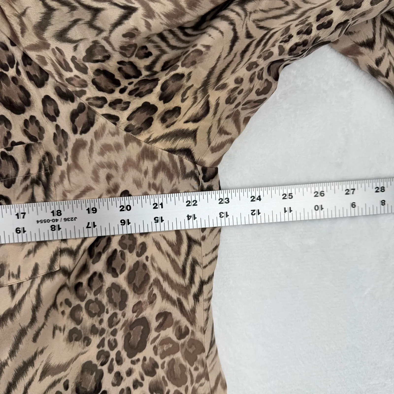 Rebecca Taylor Size 2 Silk Leopard Tiger Print Long Sleeve Tie Neck Blouse READ - Image 9