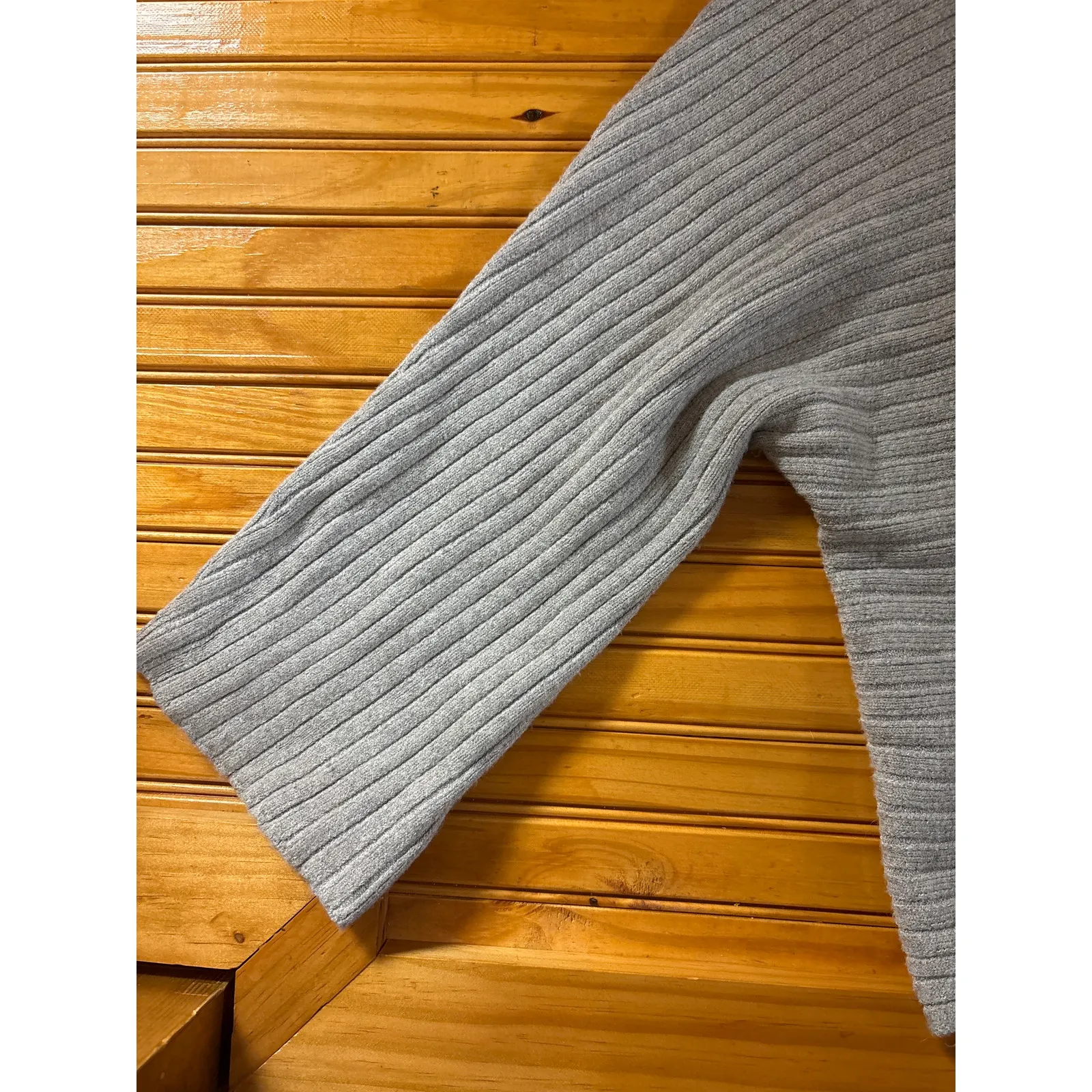 Moth by Anthropologie sweater Gray Size M - Image 6