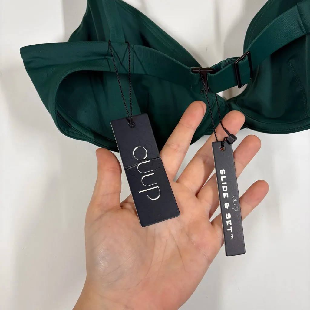 NWT CUUP The Scoop Swim Bikini Top Size 14 Green - Image 9