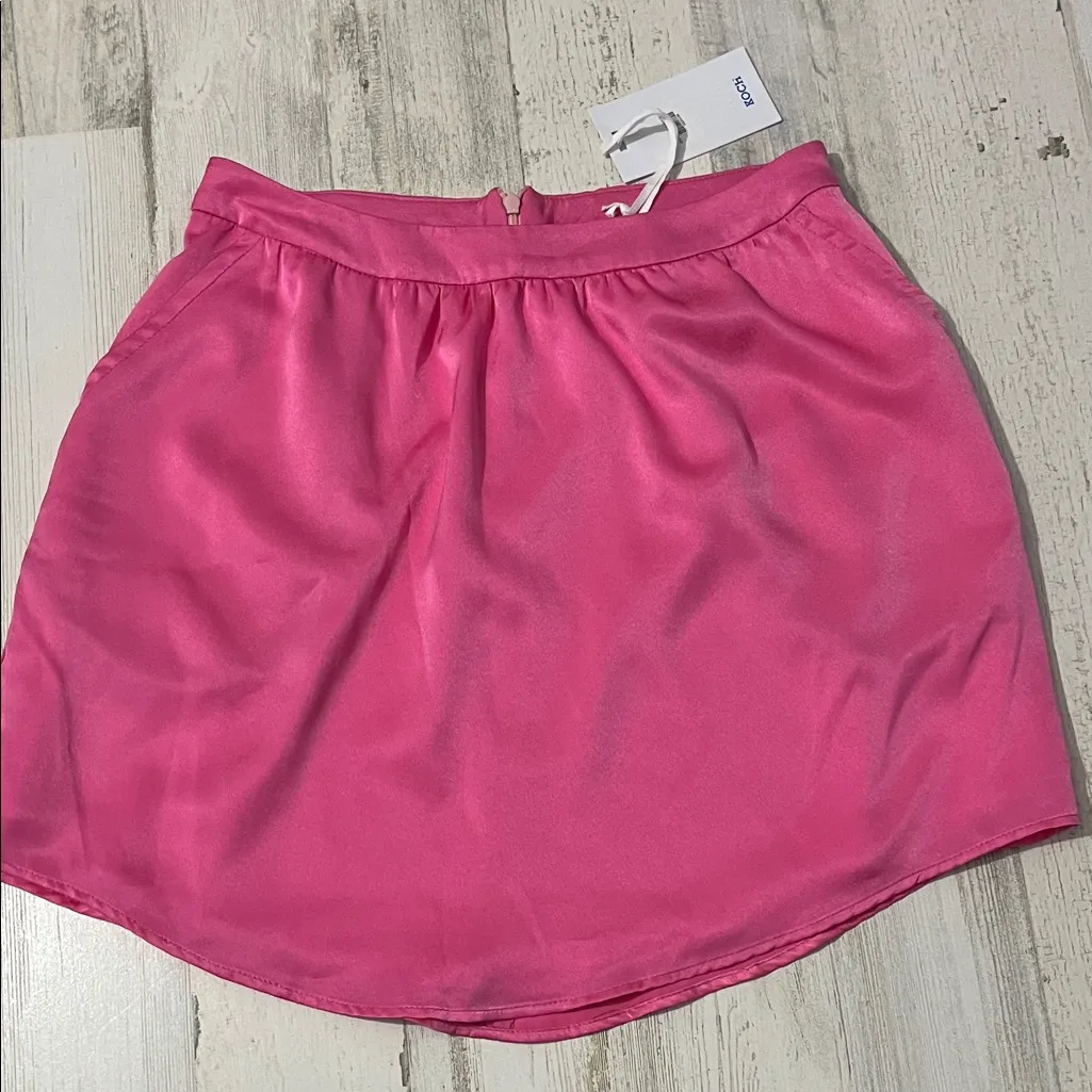 Koch King Skirt in Country Club Kiss Size Small NWT - Image 3