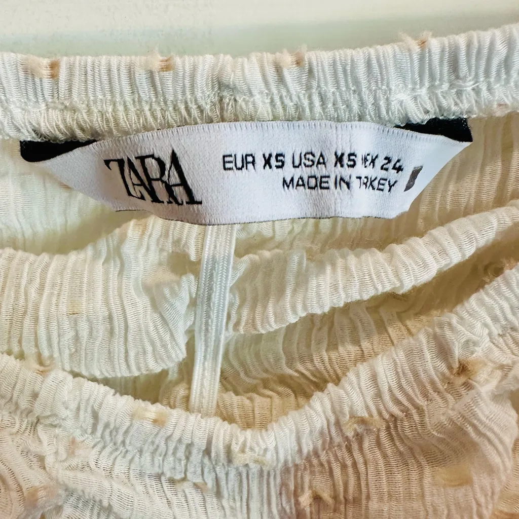 Zara Cream Textured Crop Top - Image 2