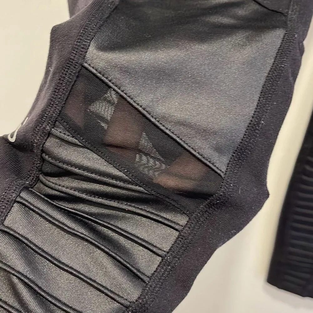 Alo Yoga Womens Flat Front High Waist Mesh Moto Panels Active Leggings Black Siz - Image 7