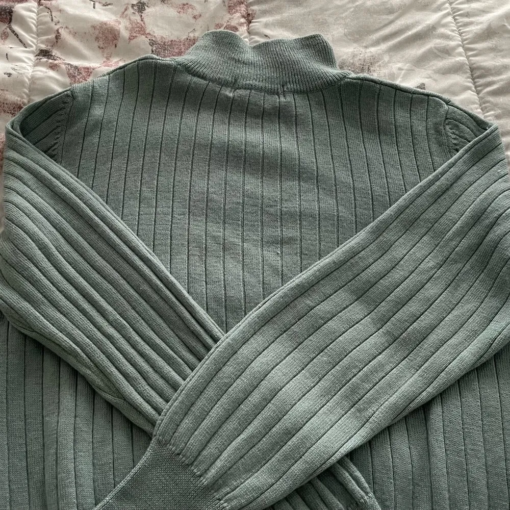 Vintage Valerie Stevens 100% merino wool baby blue ribbed turtleneck sweater PM - Image 16