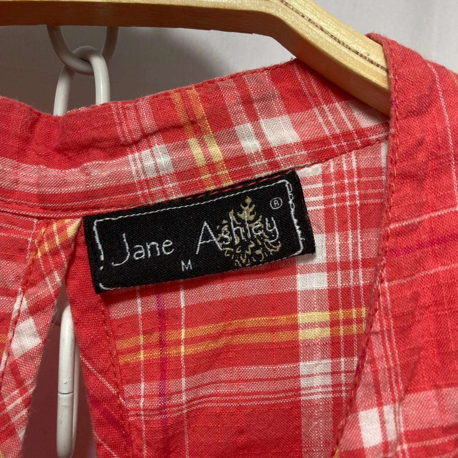 Jane Ashley Western Coral Red White Plaid Sleeveless Button Down Tank Top - Image 4