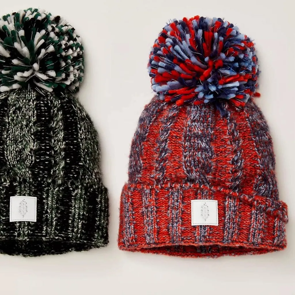 Free People Pom Party Reflective Logo Beanie NWOT GREEN - Image 2