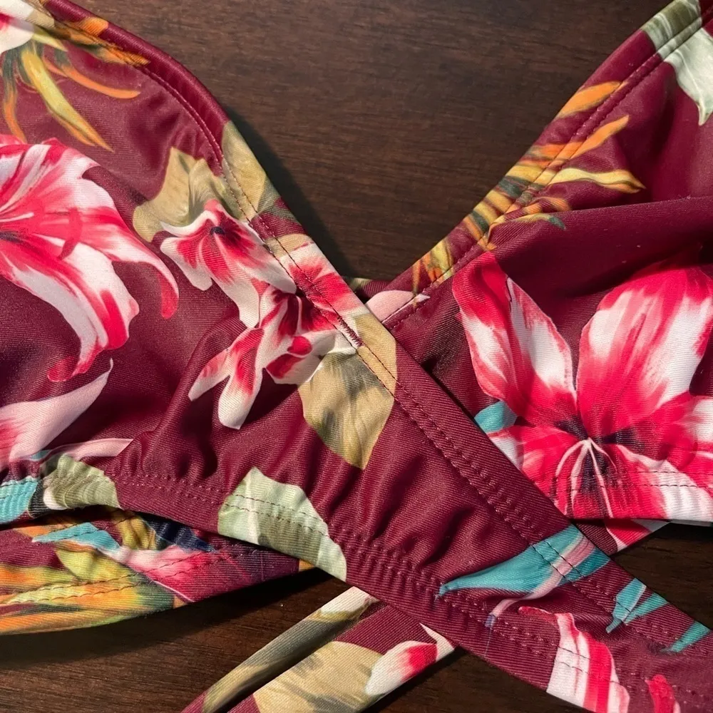 Shade & Shore cheeky bottom, wrap  top bikini hibiscus flower - Image 11
