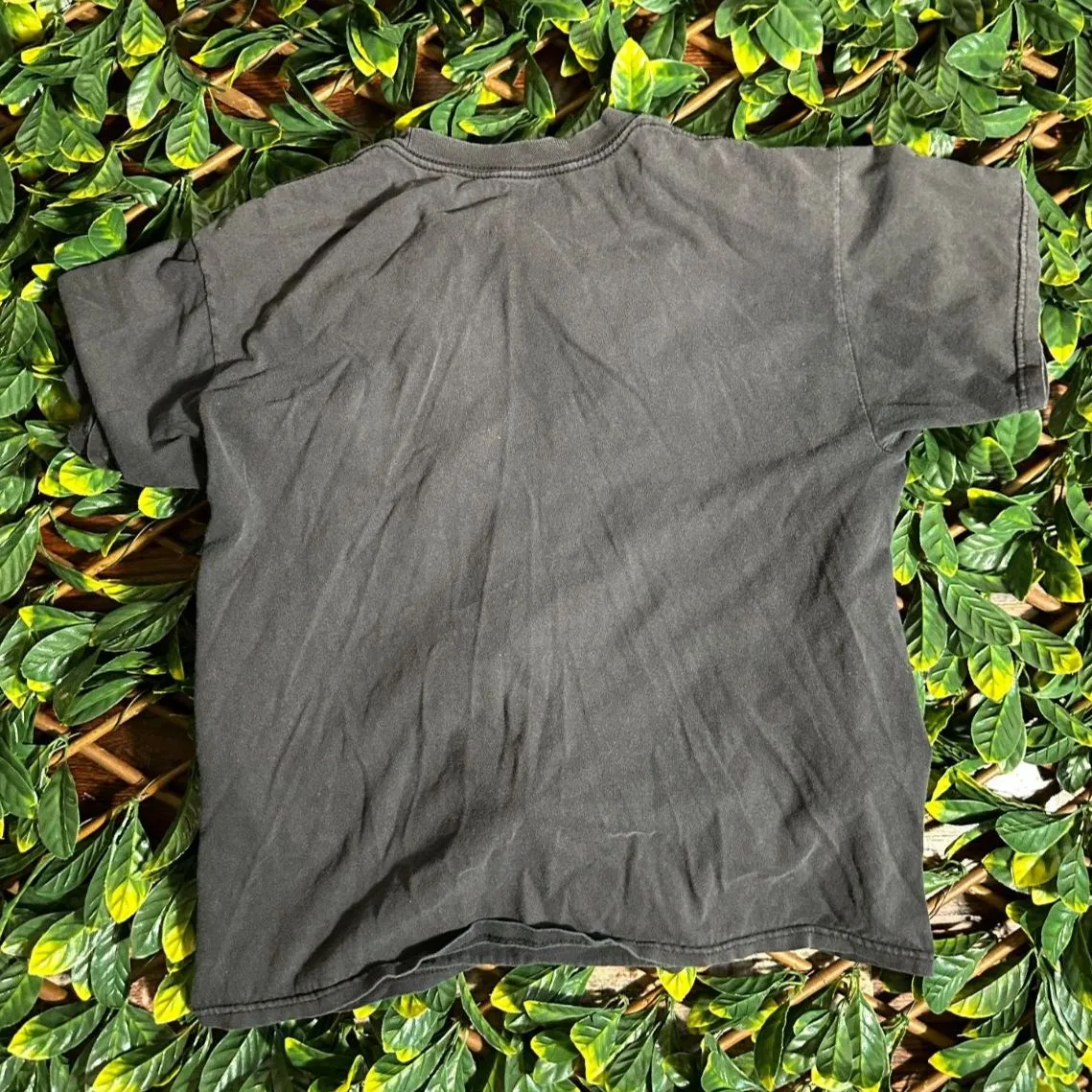 Distressed Vintage Looking Star Wars T Shirt Size Large - Image 4