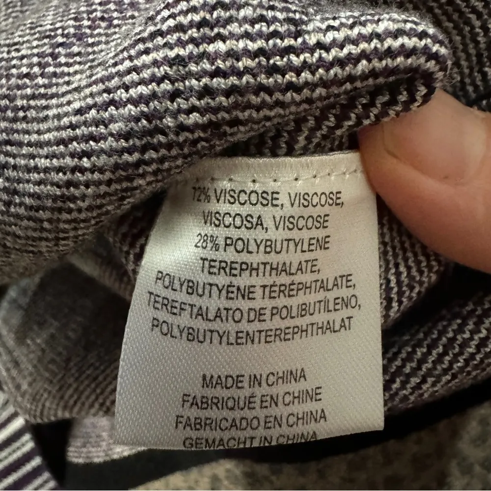 MINNIE ROSE Women's Chevron Cropped V Neck Pullover In Multi combo NEW - Image 7