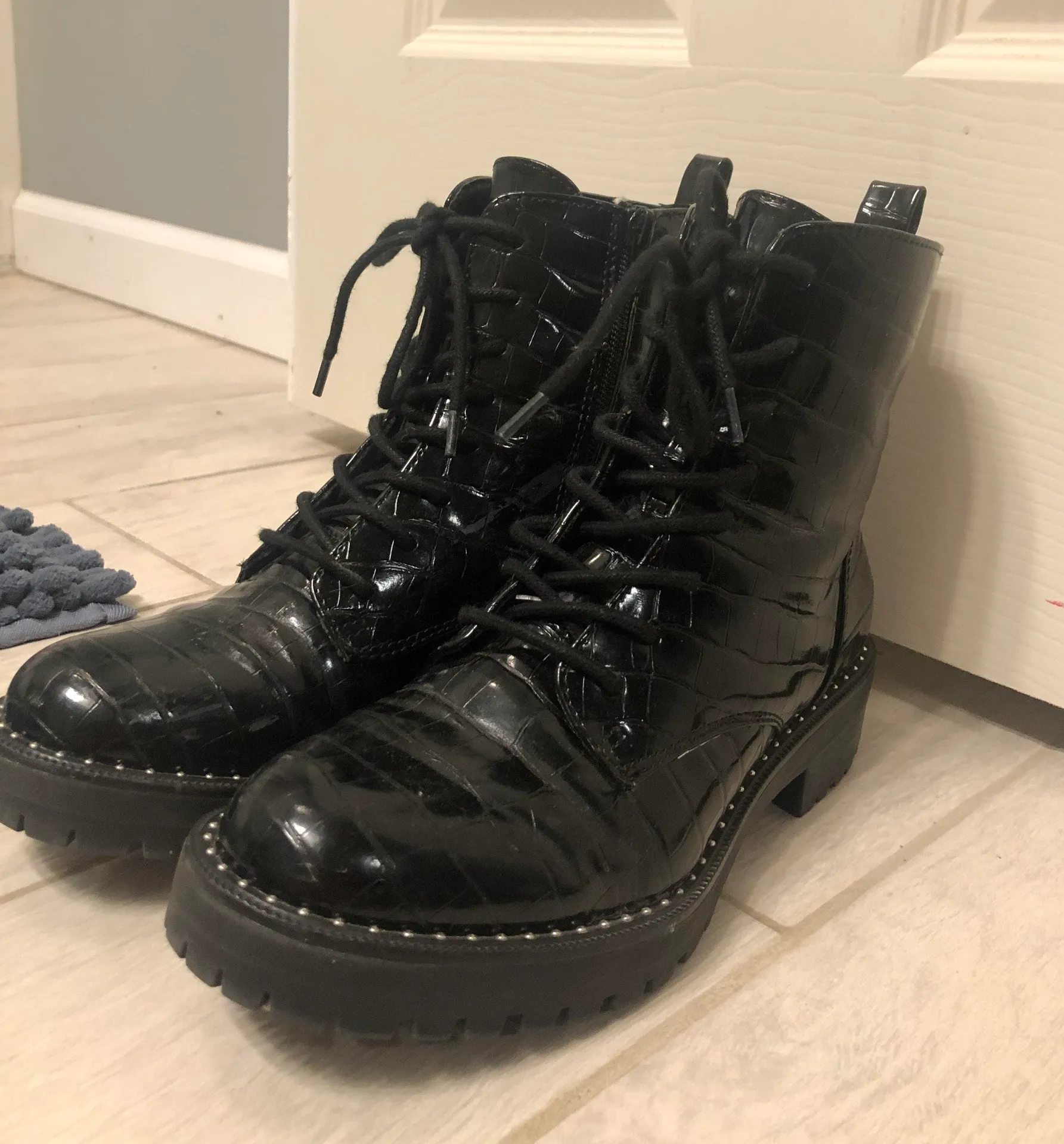 Combat Boots Black Size 8 - Image 2