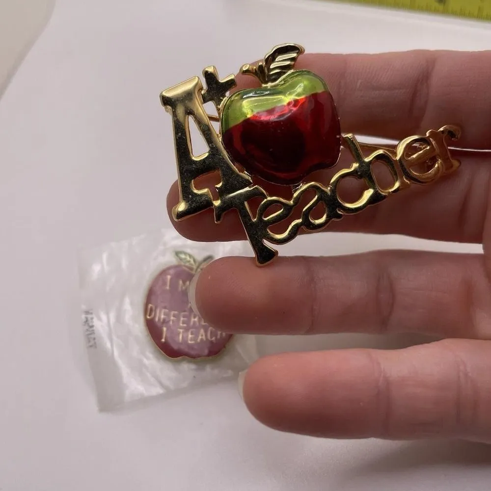 Lot Of 2 Women’s Gold Tone Teaching / Teacher / Teach Pin Brooch - Image 3