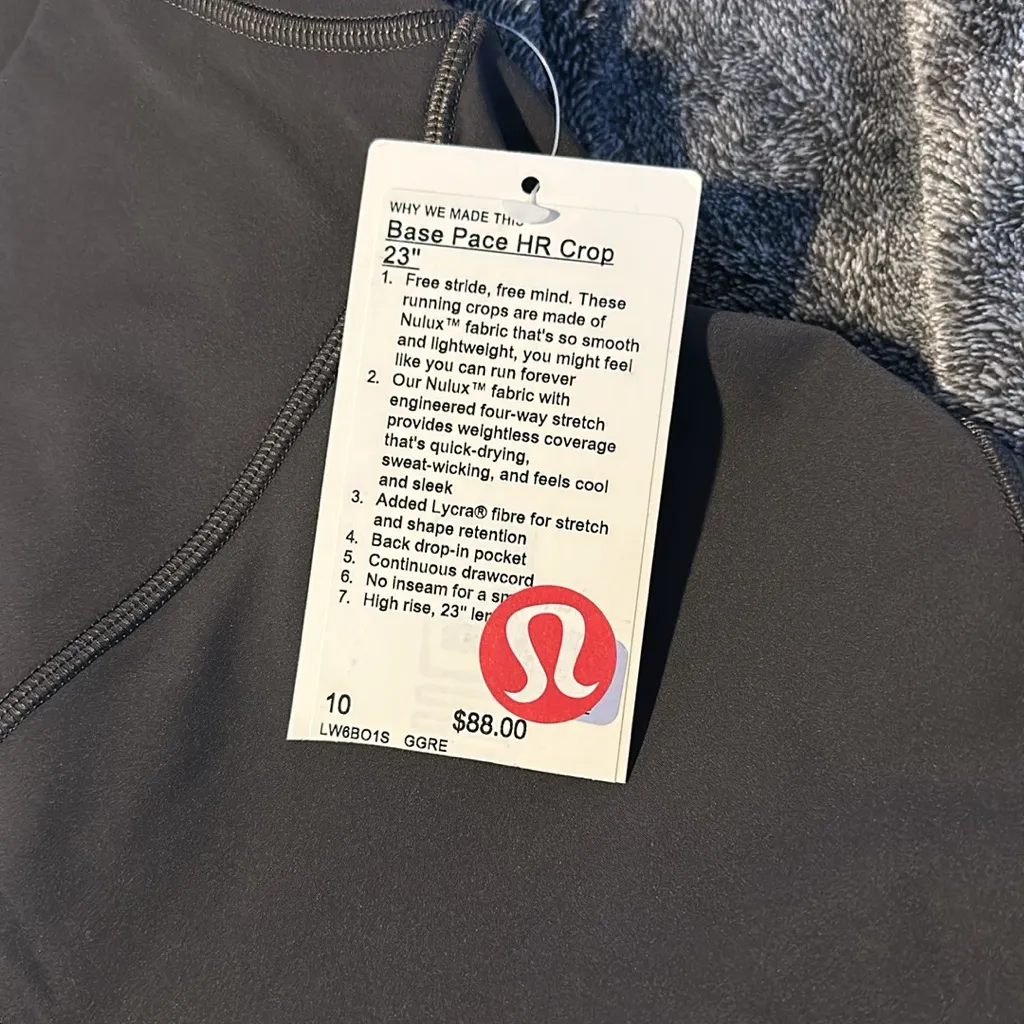 Lululemon base pace crop 23” - size 10 - Image 2