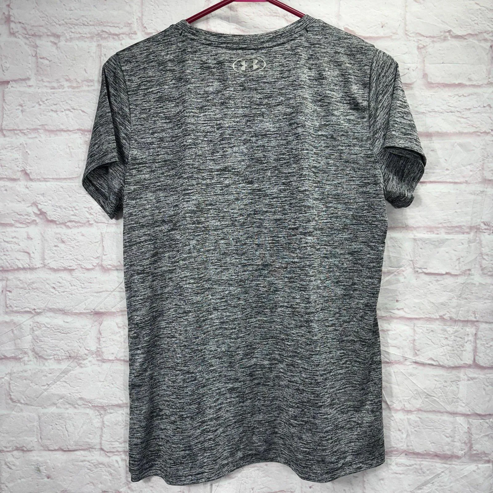 Under Armour HeatGear Loose Fit T-Shirt Women’s Large - Image 5