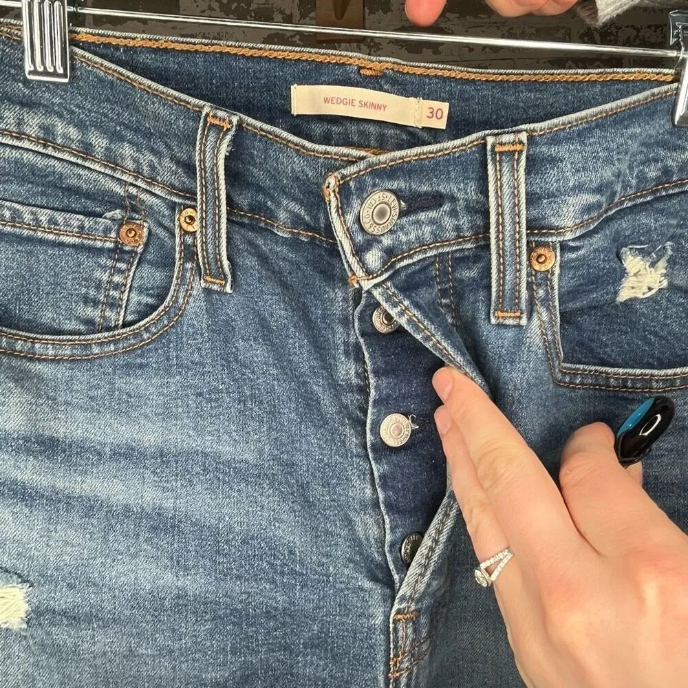 Levi’s | women denim wedgie skinny distressed button fly jeans - Image 5