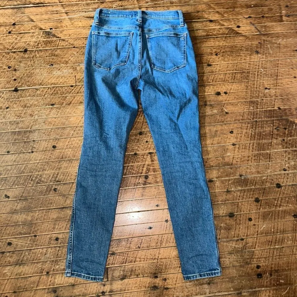 Madewell 10” high rise skinny distressed sustainable jeans - Image 3