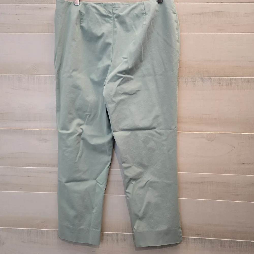{12} Lafayette 148 New York Cropped Bleecker Casual Pant Seafoam Green Minty - Image 3