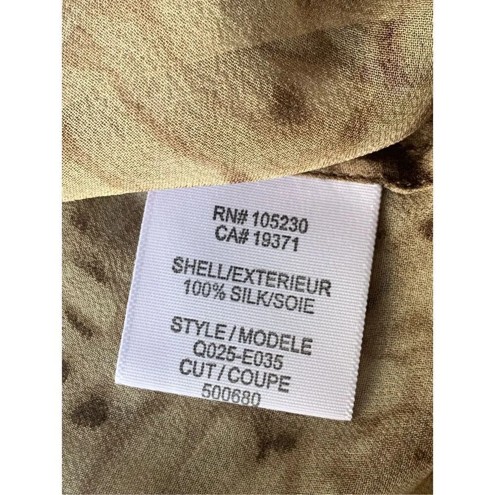 Equipment Femme 100% Silk Signature Slim Fit Button-Up Snake Print Shirt - Image 11