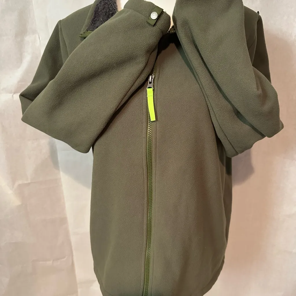 The North Face Charcoal Fleece Jacket - Image 5