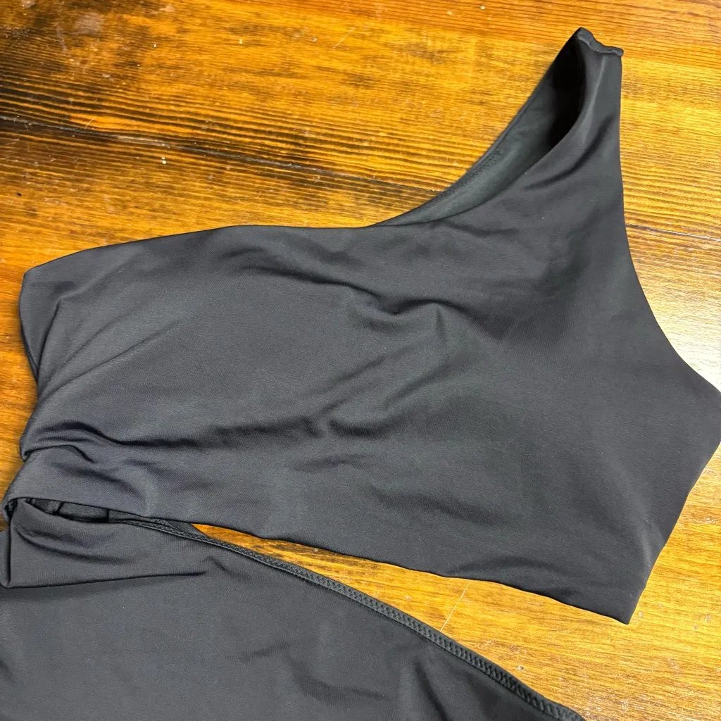 Victorias Secret Black‎ One Shoulder Swimsuit Size Small - Image 4