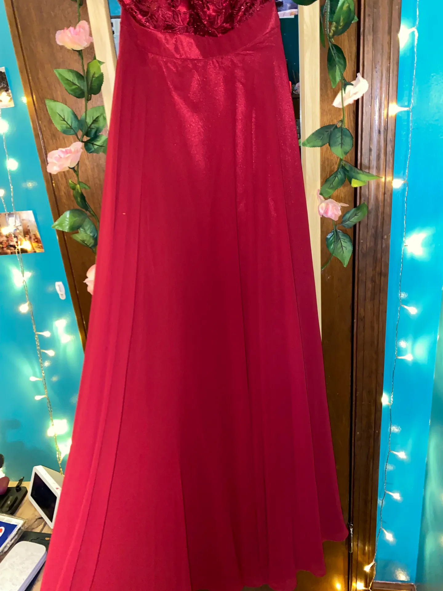 red prom dress - Image 6