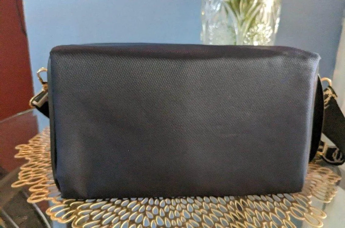 Dior Pouch/ Travel Bag - Image 3