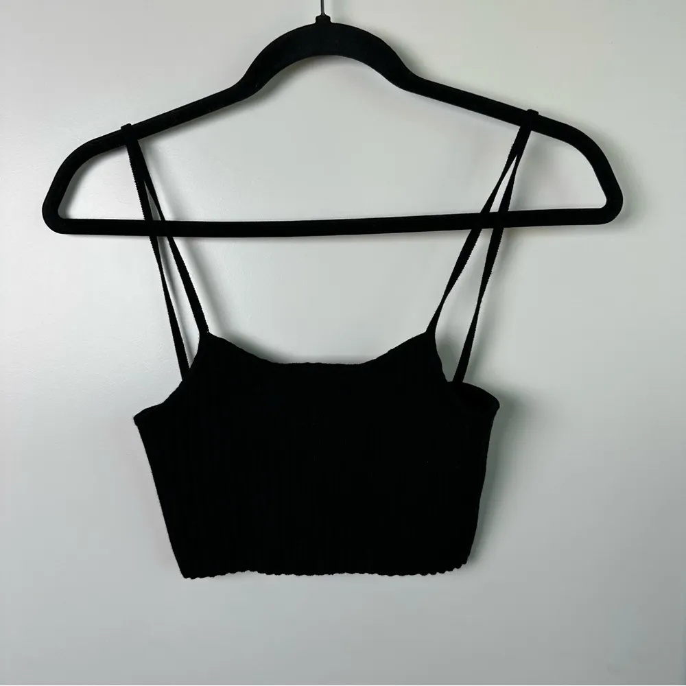 437 Cropped Ribbed Brami Tank Top - Image 3