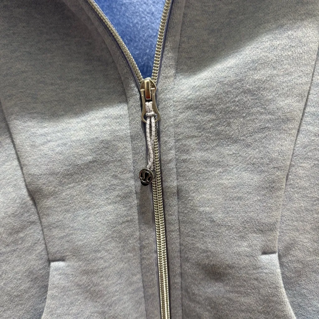 Lululemon Light Blue Heathered Scuba Hoodie Light Cotton Fleece Size 6 - Image 6