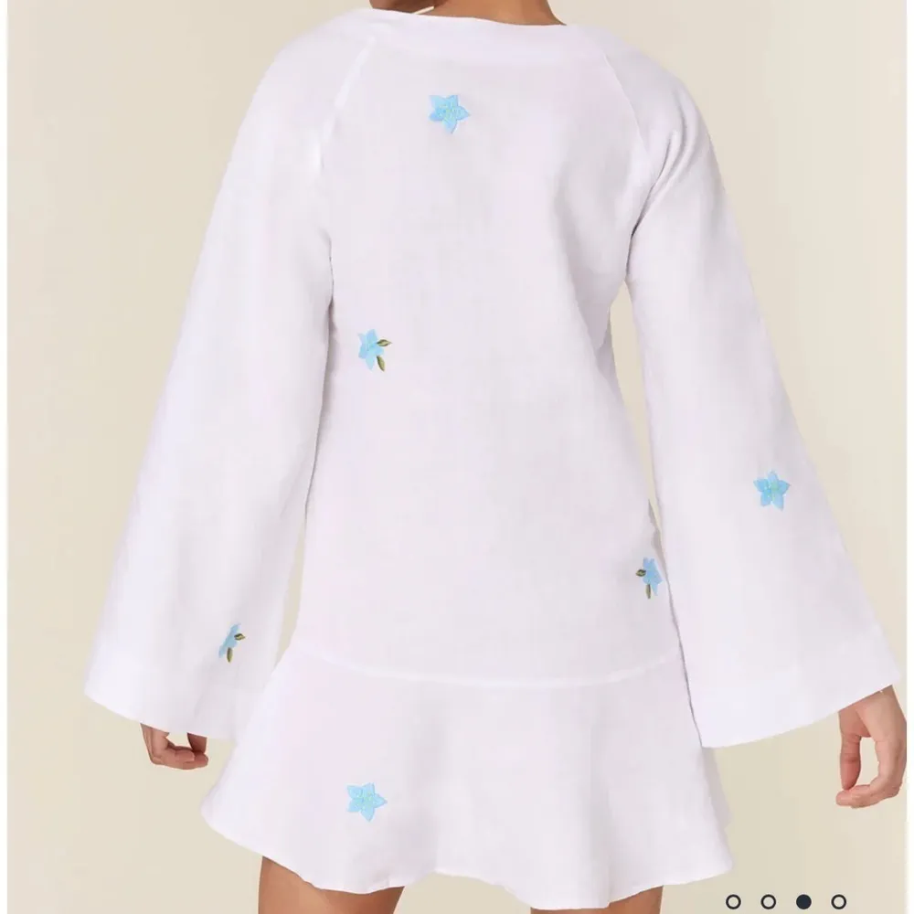 Andie x Fanm Mon The Serik Mini Dress Linen Embroidered Floral‎ White Medium - Image 4