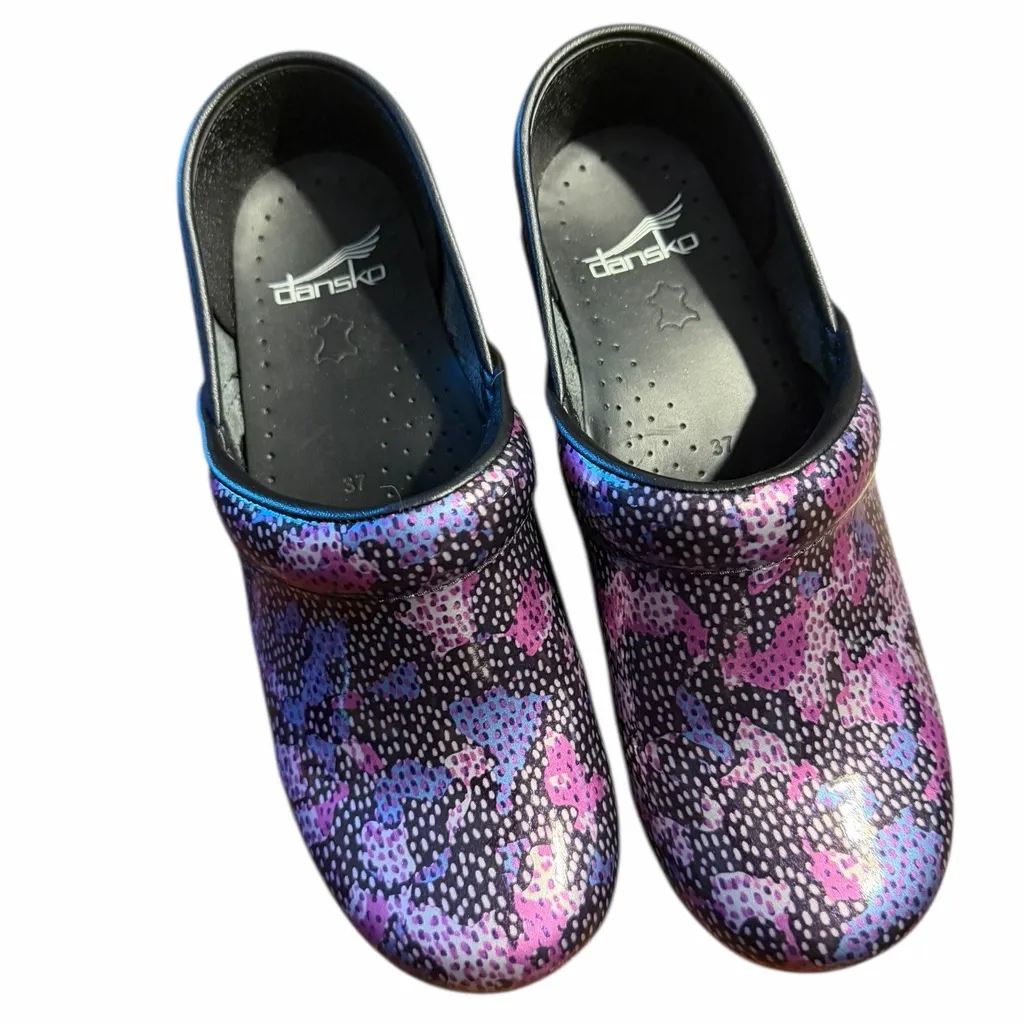 Dansko Multicolor clogs Professional Dotty Abstract Patent Rocker Comfort 8 - Image 4