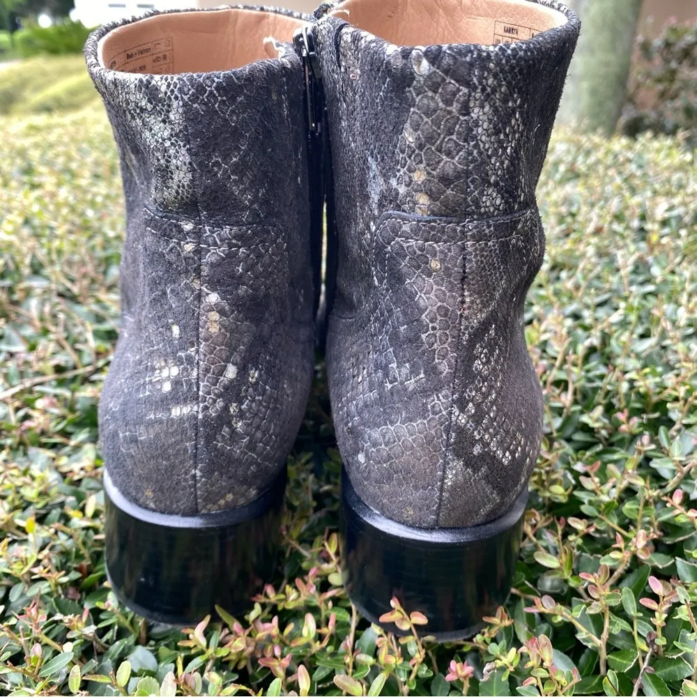 Vionic Vivian Kamryn Snakeskin Leather Ankle Boots, Size 9.5 Excellent Condition - Image 3