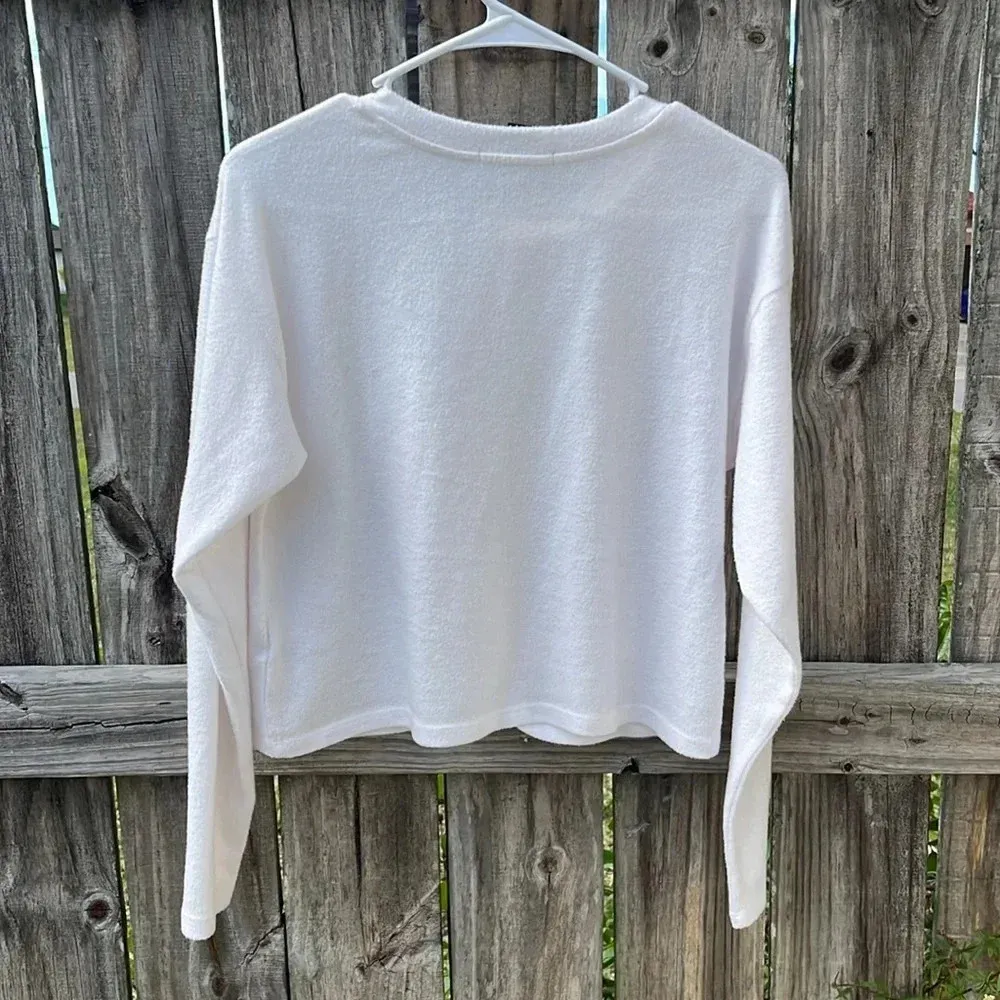 Small twist front fuzzy scoop neck sweater Forever 21 juniors teen tween neutral - Image 2