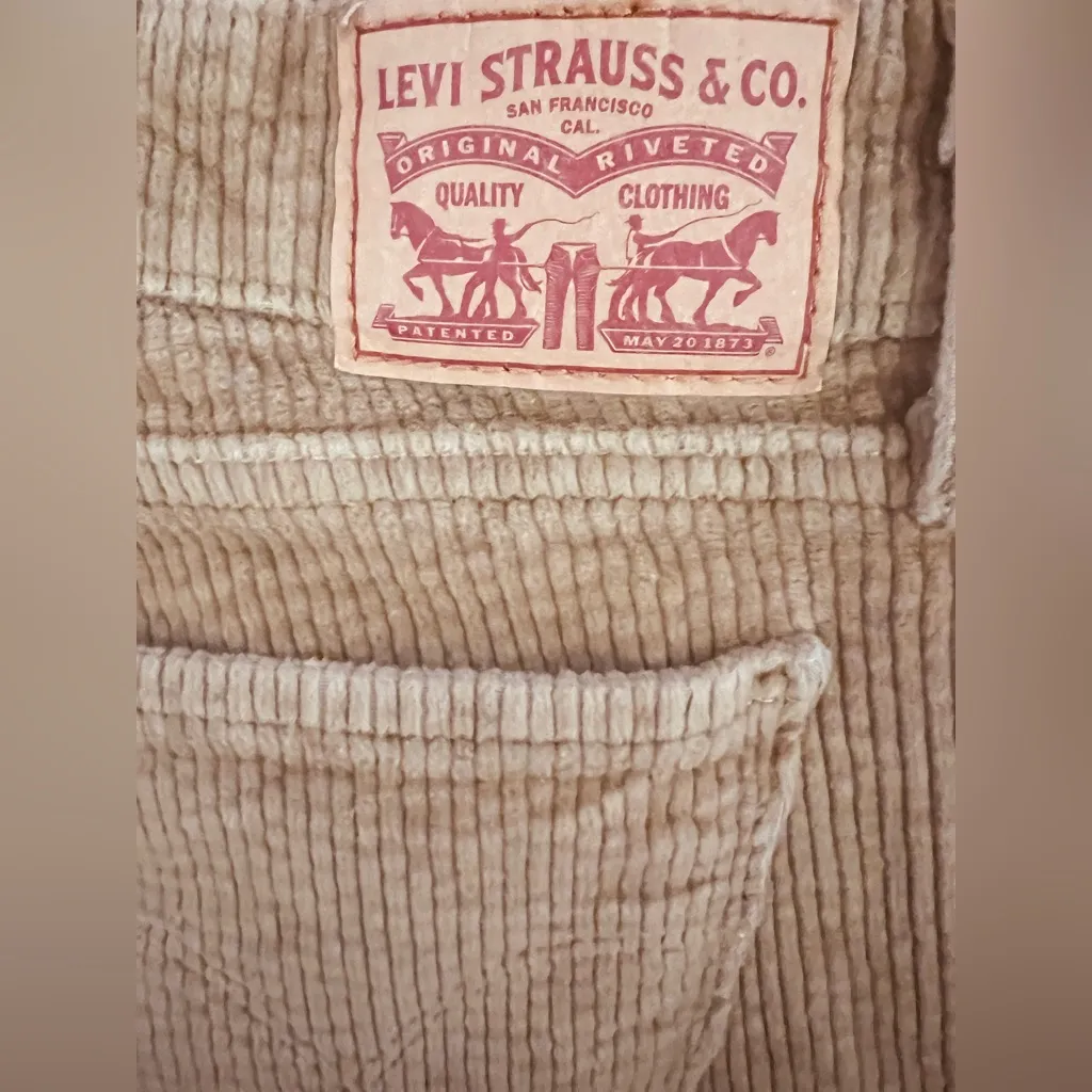 Levi's Women's  corduroy Straight Leg Tan Jeans - Image 5