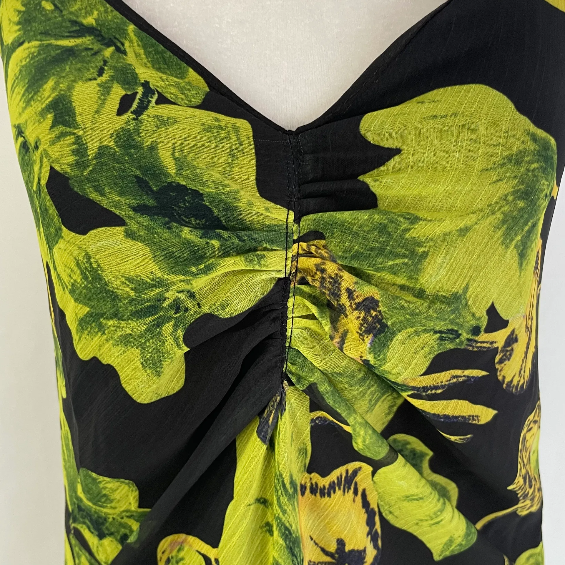 New  Floral Print Crossback Strap Maxi Dress Black Green Multi Size 4 - Image 9