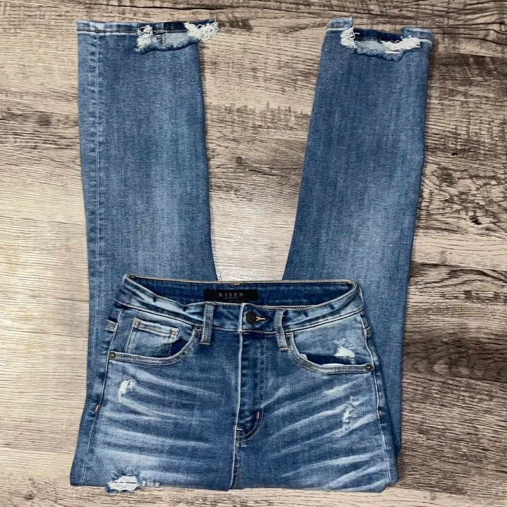 RISEN Jeans Women 25 size 1 Straight High Waisted Distressed Denim Ankle Cropped Blue - Image 5