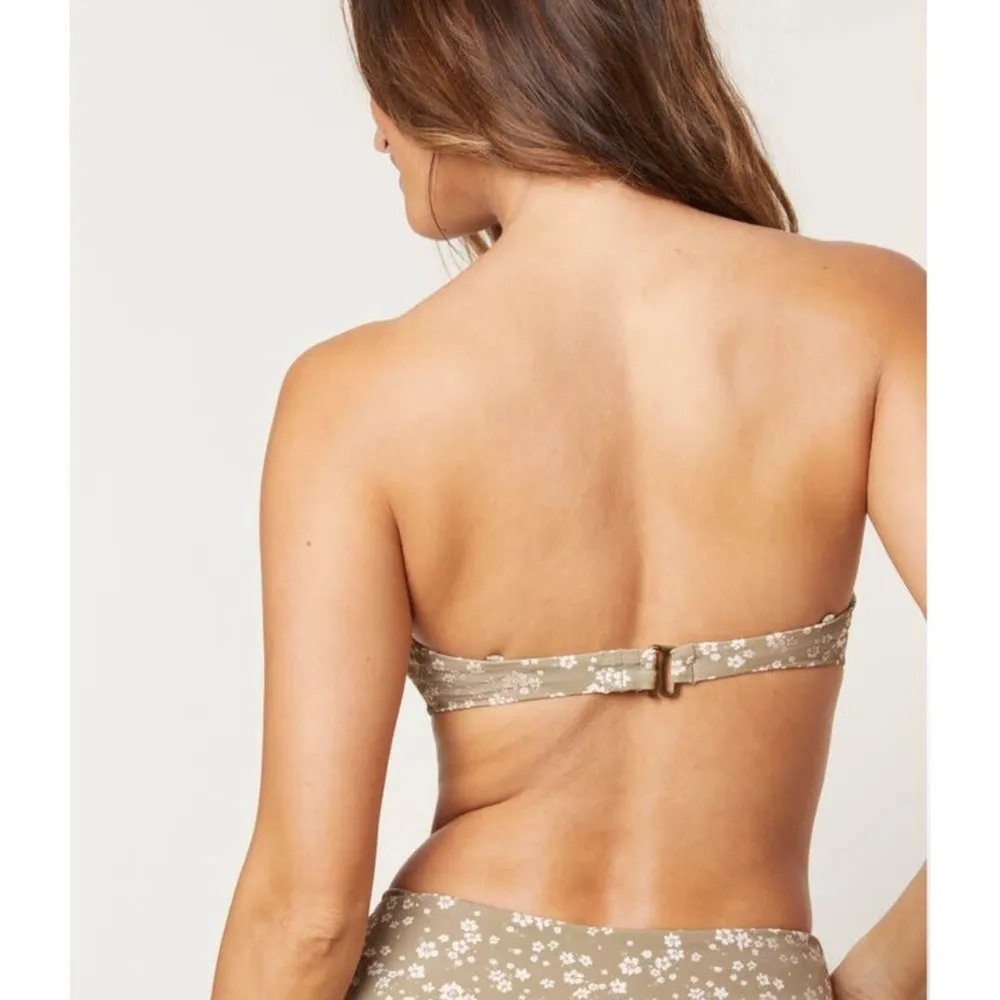 NWT Andie Swim The Bora Bora Bikini Top In Ditsy Floral Olive Green Size Medium - Image 2