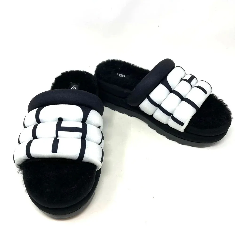 UGG Maxi Genuine Shearling Lined Sandal Black‎ Size US 9 - Image 3