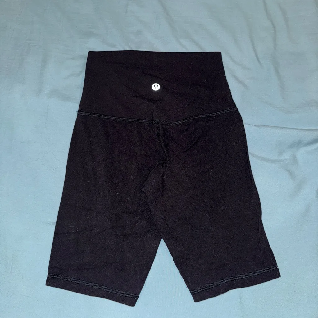 Lululemon Align Short *8"
Black size 2 - Image 5