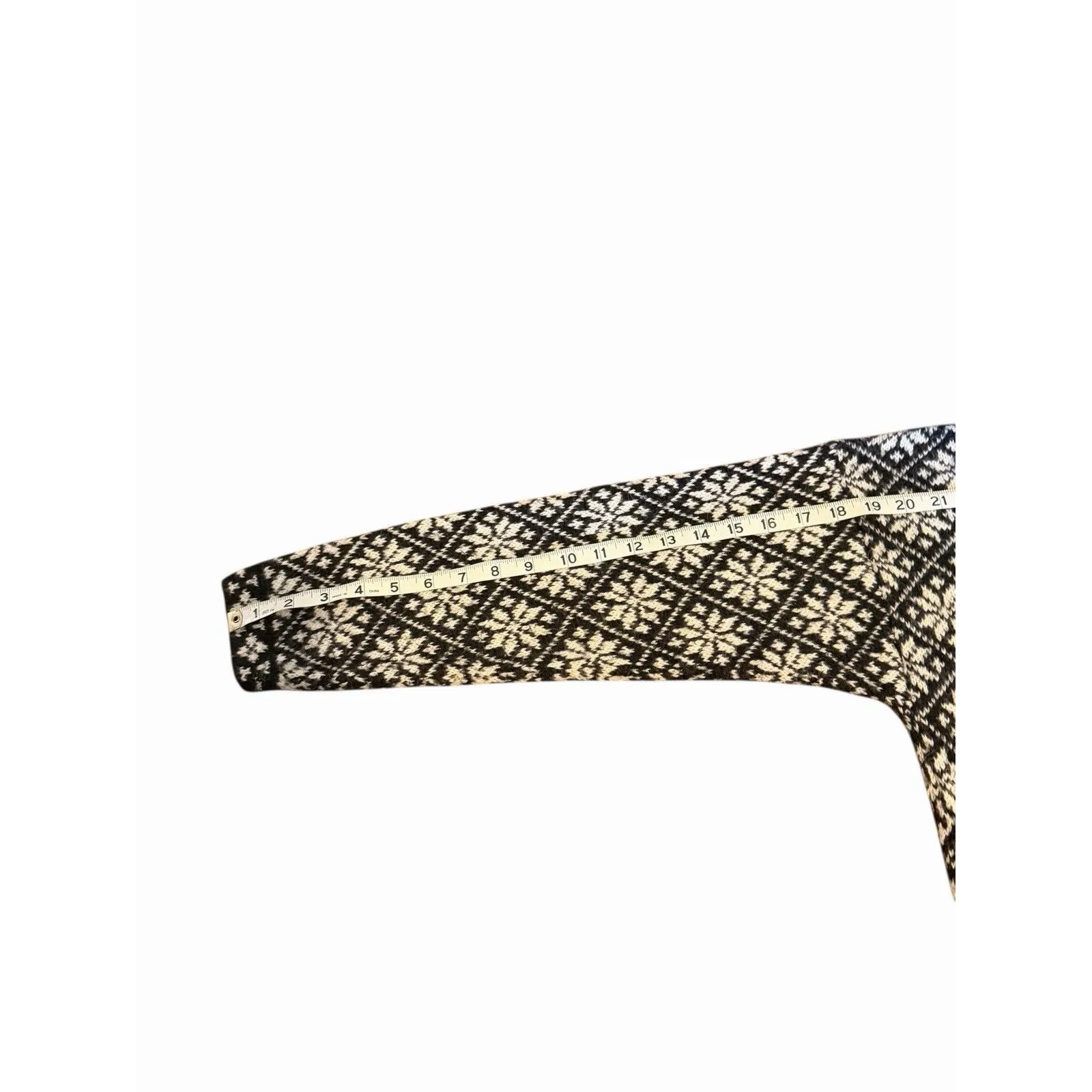 VTG Alpaca Imports Hand Knit Cardigan Sweater Alpaca Wool Snowflake Festive Black Size L - Image 8