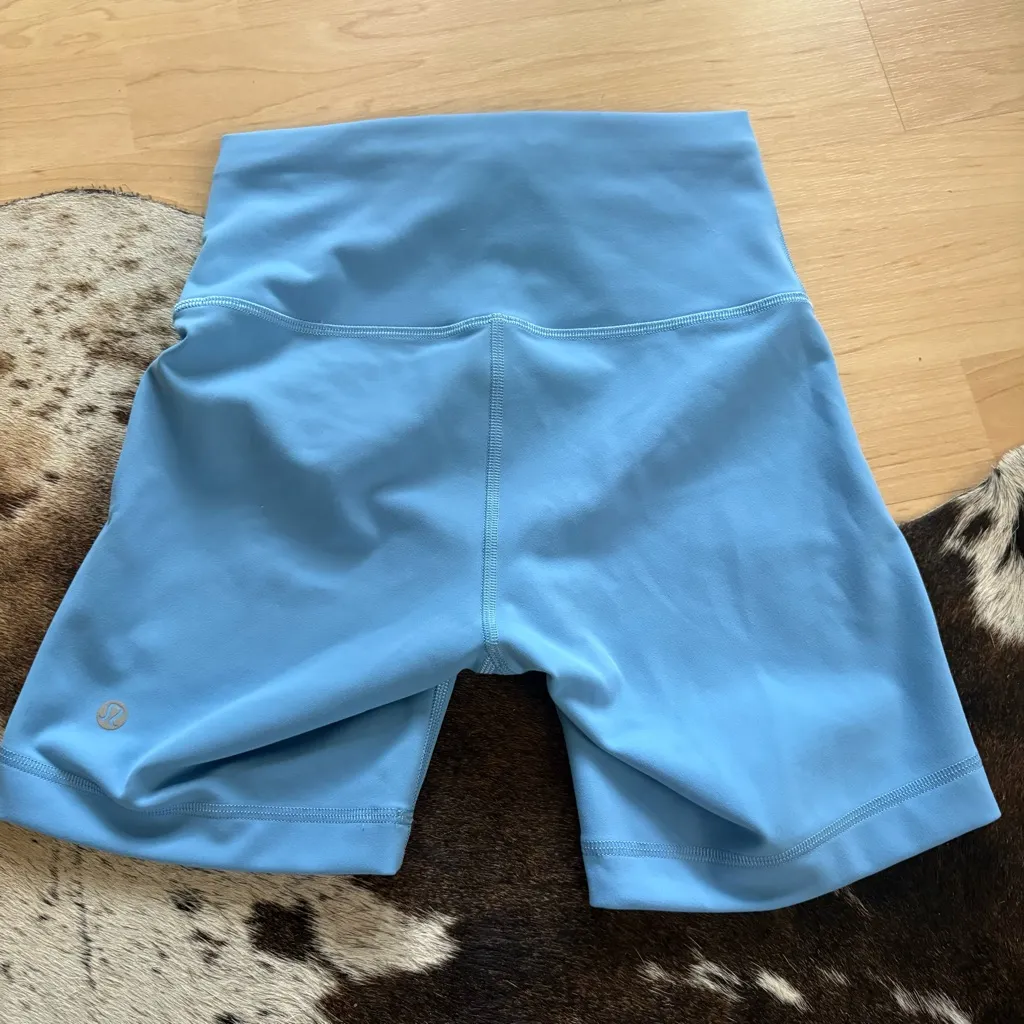 LULULEMON Wunder Train High-Rise Short 6" Aero Blue Size 4 - Image 4