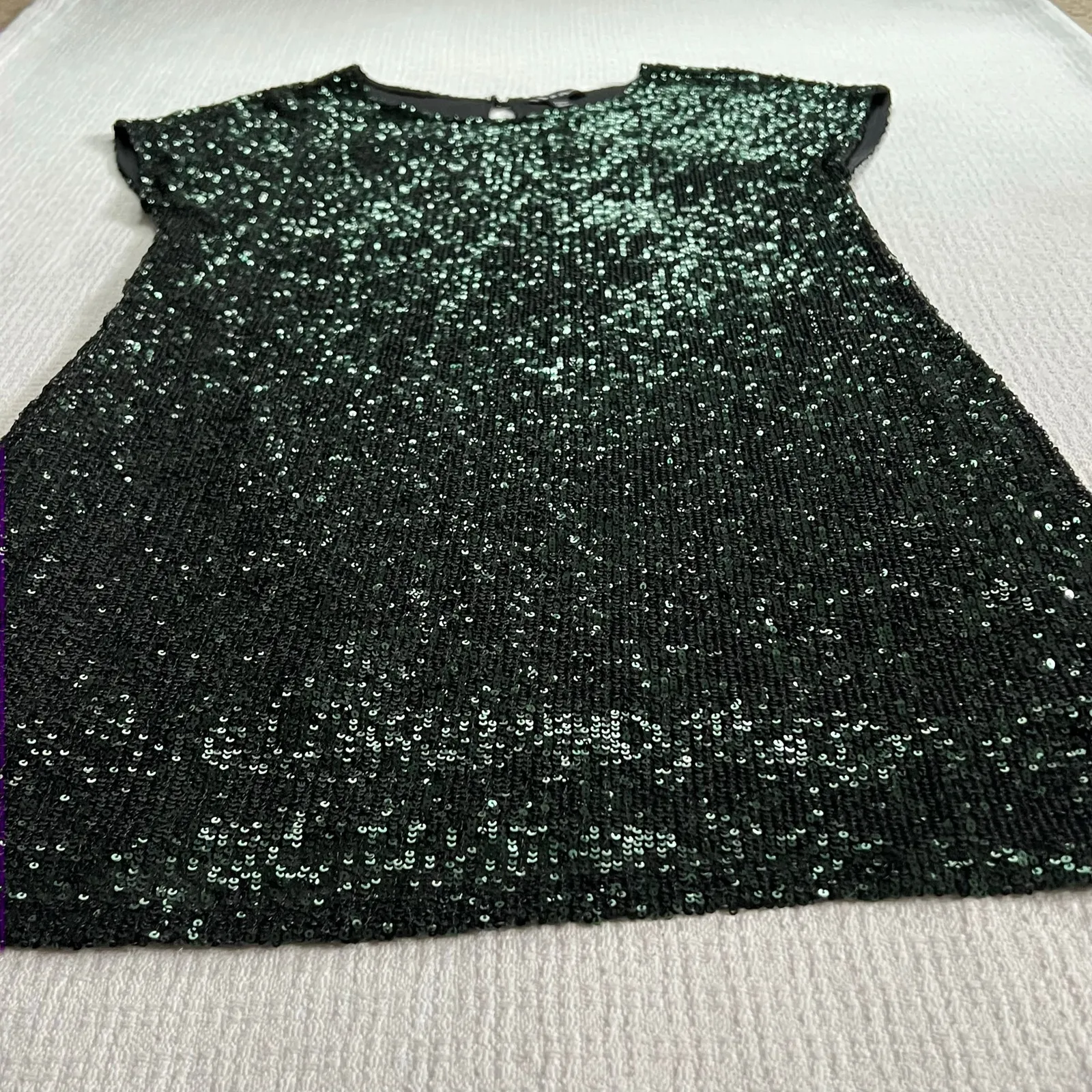 Cable & Gauge Sequin Dress Mini Green Medium Short Sleeve for Holidays - Image 4