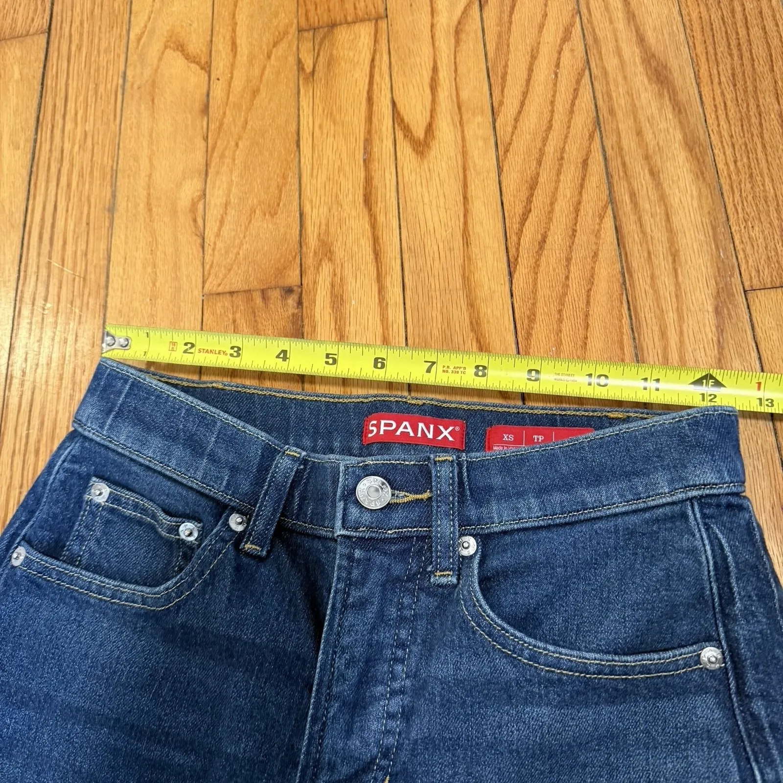 Spanx SPANXshape Authentic 360 Barrel Leg Jeans Size XS Petite - Image 9