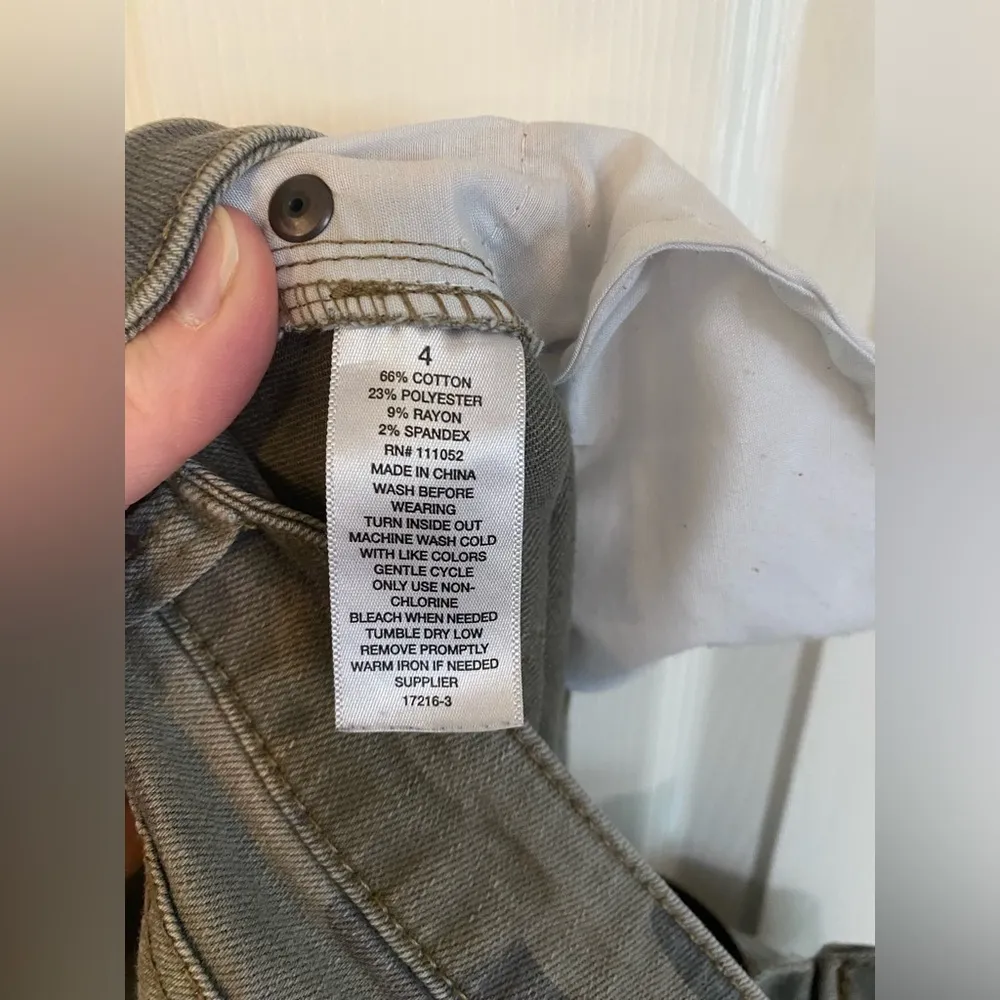 a.n.a. | Camo Jeggings, Size 4 - Image 4