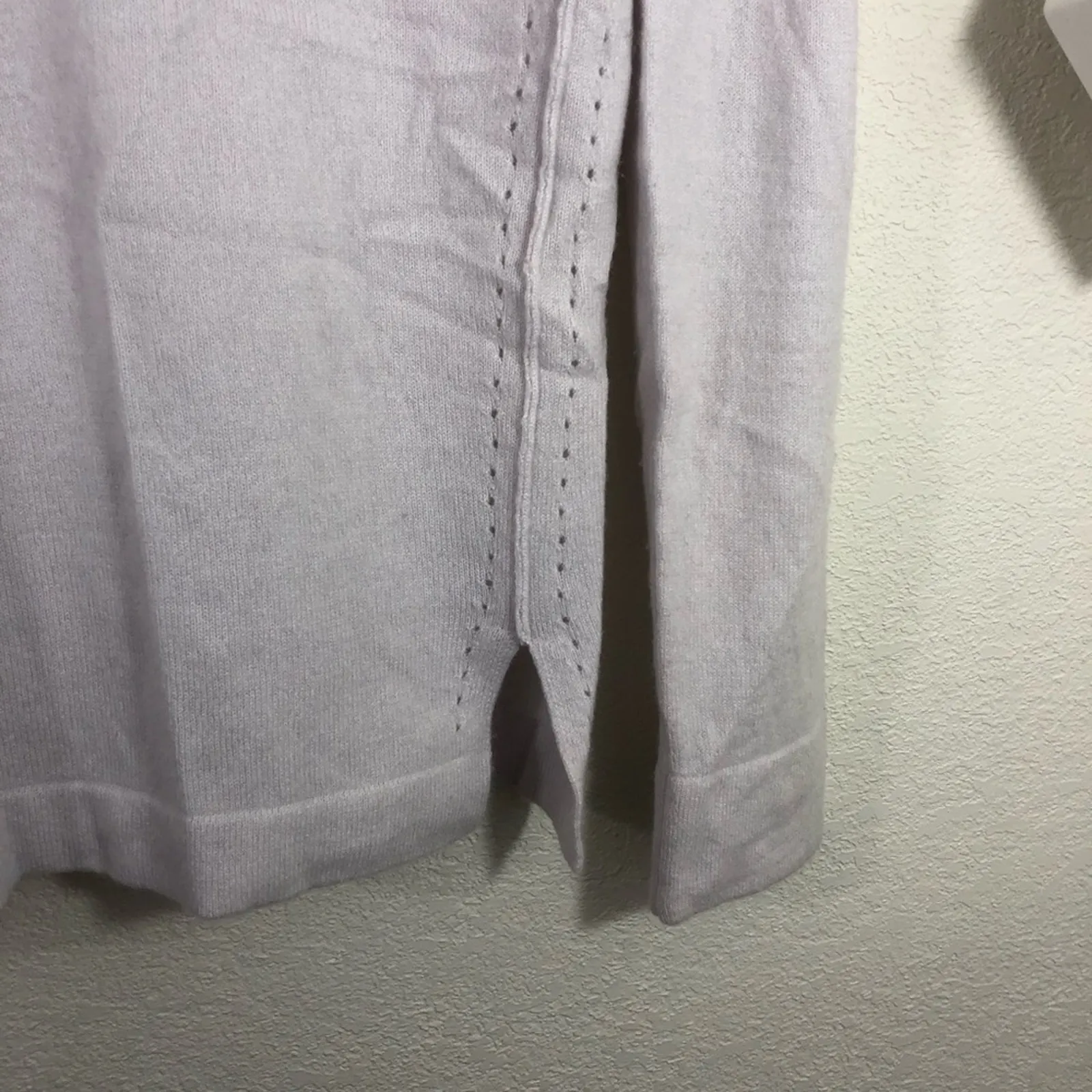 Inhabit oyster v neckline cashmere blend sweater Tan Size L - Image 4