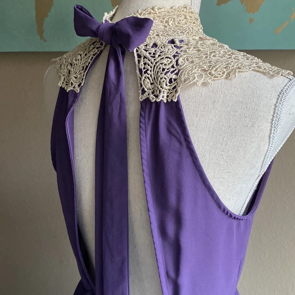 Gorgeous unique dress with gold crochet high neck detail Size M - Image 6