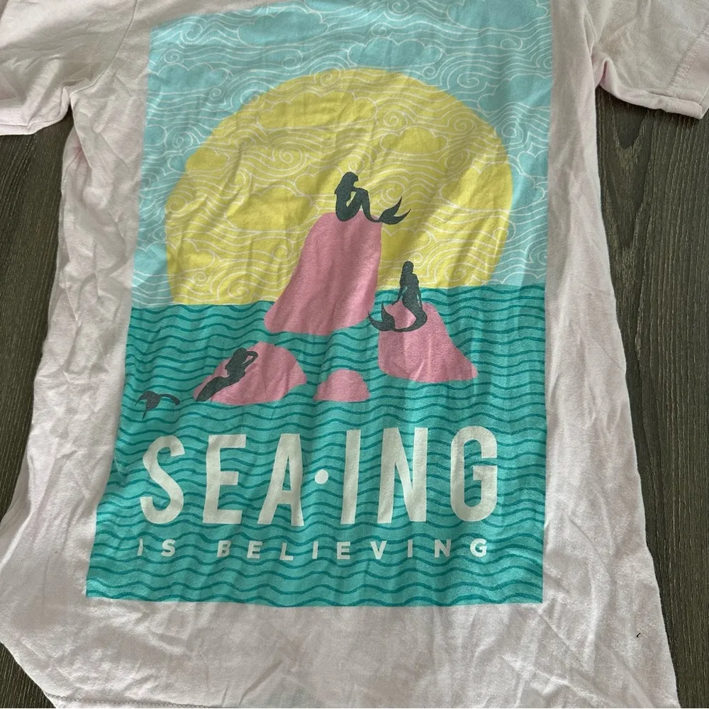 Oh Yeah Apparel Seeing is Believing Mermaid Ariel T Shirt XS Pink - Image 2