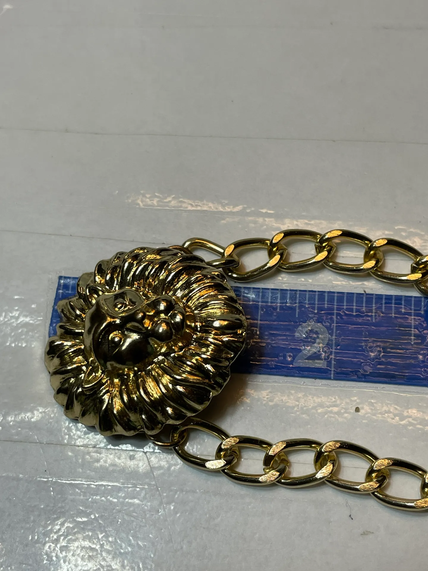 Carved Lion  Bracelet In Gold Tone - Image 5