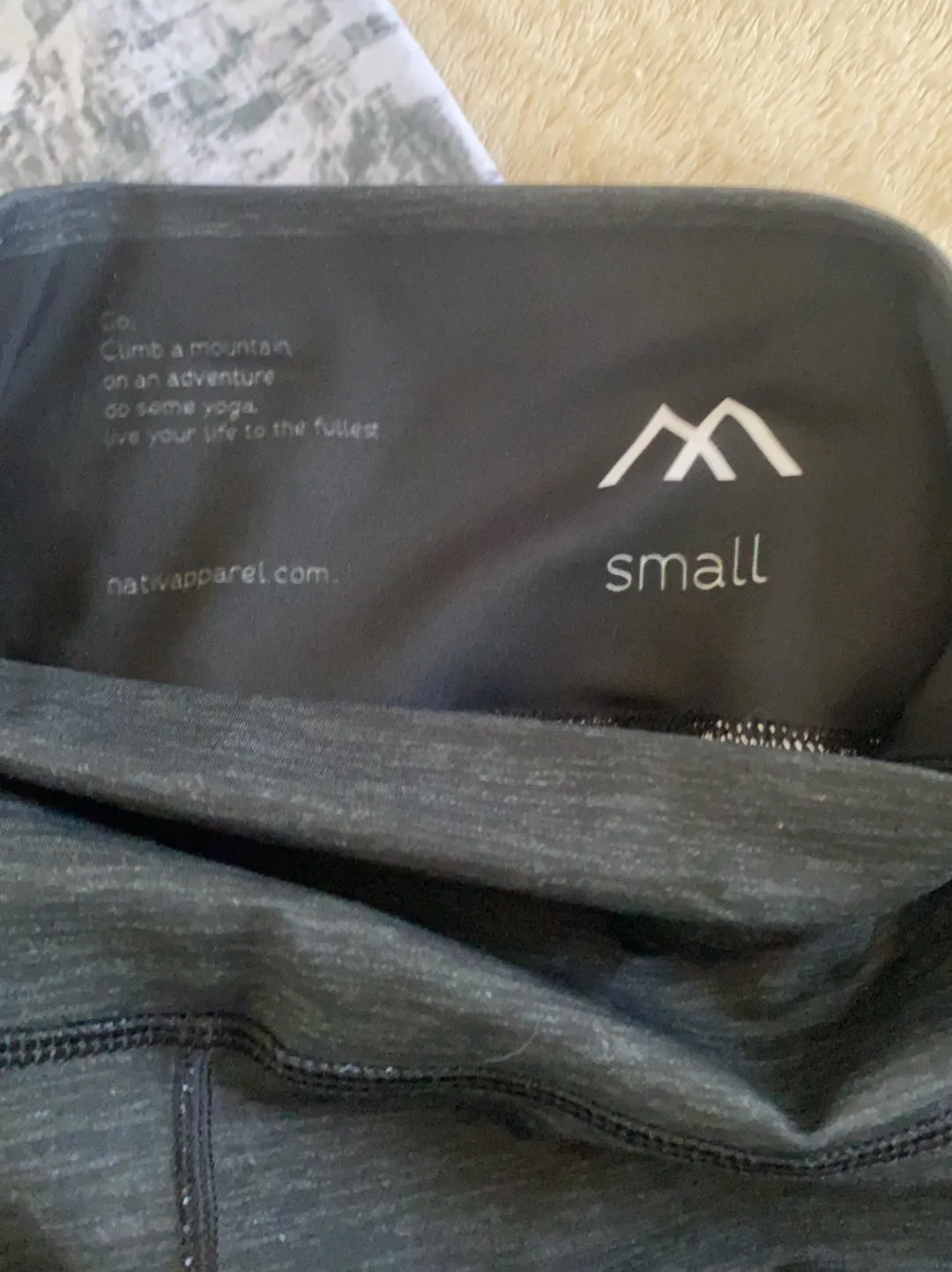 NWOT  Leggings - Image 4
