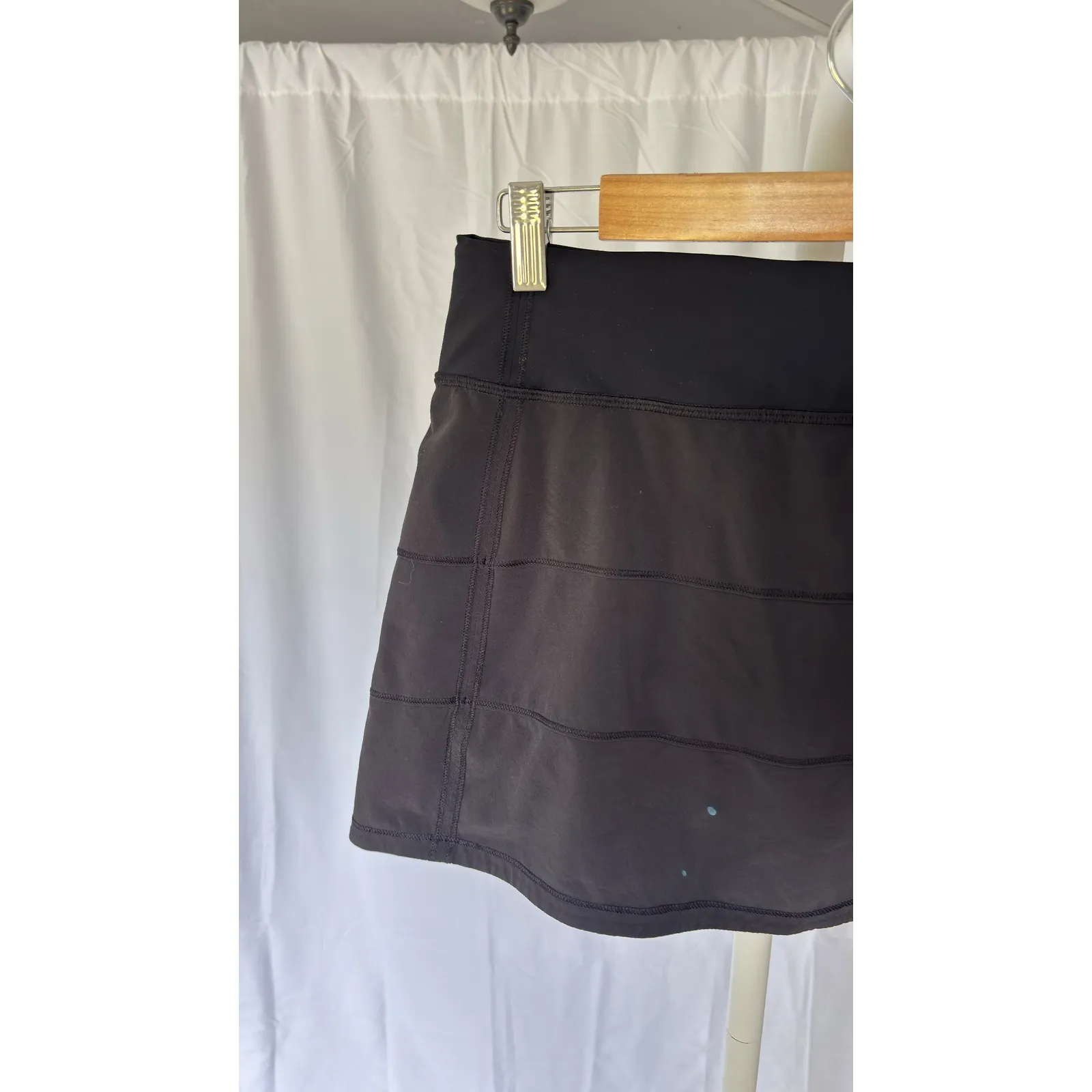 Lululemon Black Pace Rival Mid-Rise Running Tennis Skirt Athletic Workout Sz 8 - Image 4